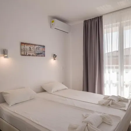 Apartament Salia *