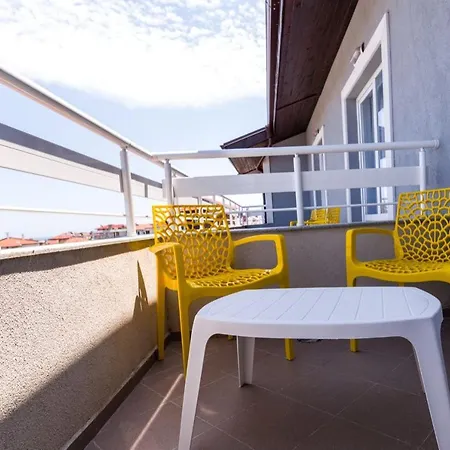 Salia Apartment